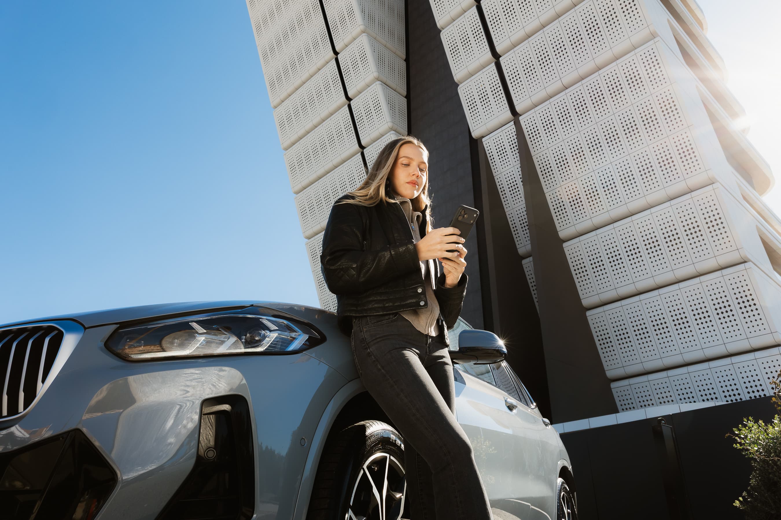 Stay Connected to Your Vehicle